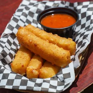 4 Mozzarella Sticks